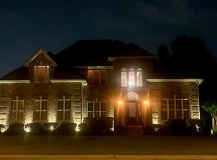 413 Savannah Ridge Dr, Murfreesboro, TN 37127