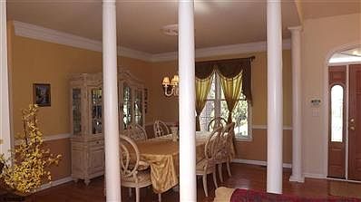 5th image of 3553 Venturi Ln