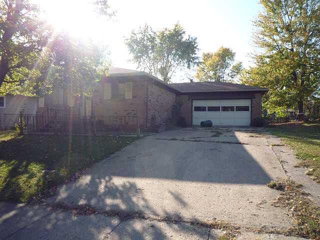 1st image of 2302 N Herod Ct