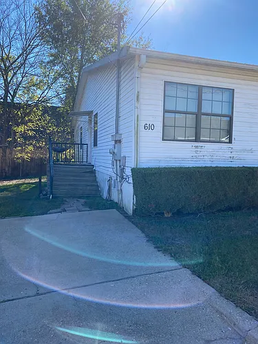 610 Benton St #610 Photo 1