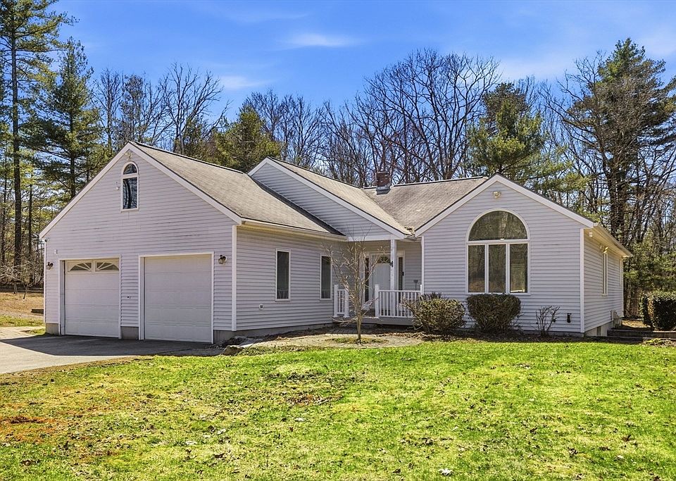 1st image of 25 Maylane Dr