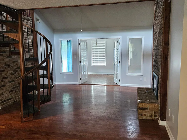 13014 Percivale Dr SE — Photo 10