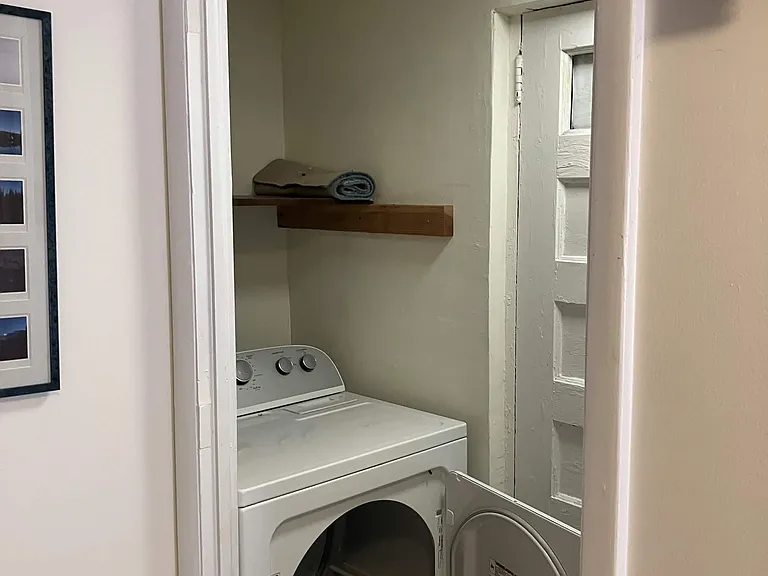 1807 Biltmore St NW #1A — Photo 8