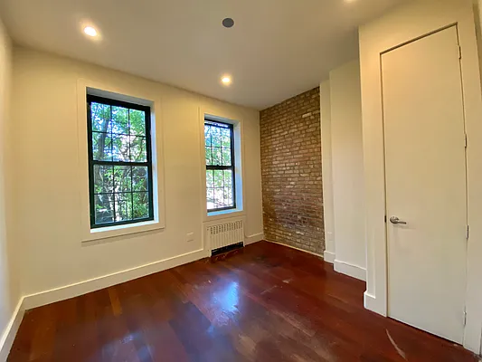 Rented by Simply Brooklyn Realty Inc | media 7