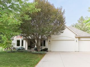 1717 11th St SW, Rochester, MN 55902