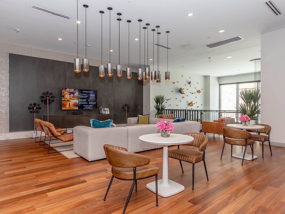 Resident Lounge