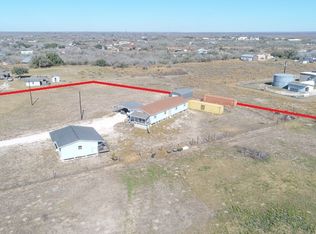 147 Lago Dr, Sandia, TX 78383