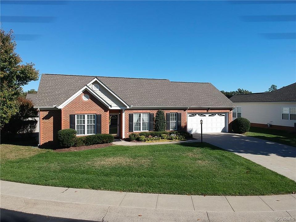 1st image of 4172 English Holly Cir
