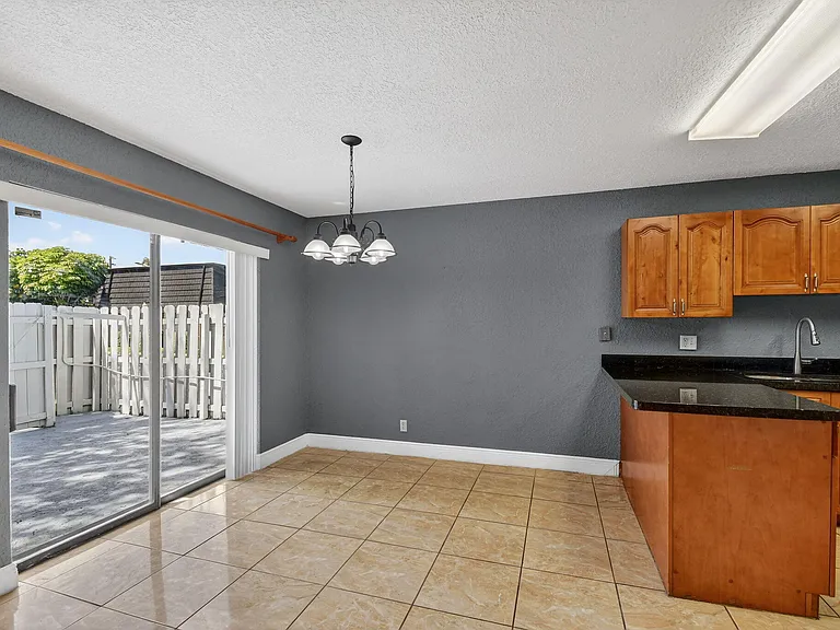 320 Woodland Rd — Photo 10
