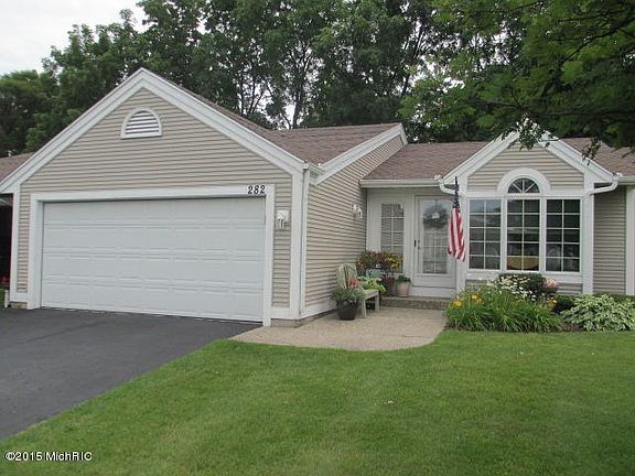 2nd image of 282 Appletree Ln