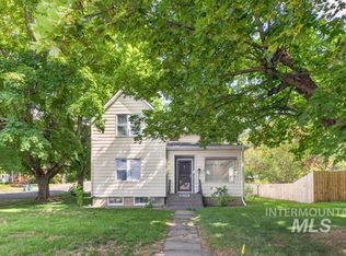 522 W A St, Moscow, ID 83843