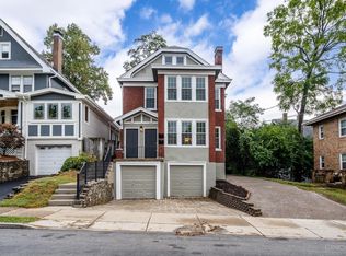 2918 Victoria Ave, Cincinnati, OH 45208