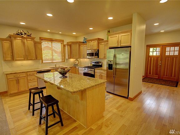 5th image of 9011 Gleneagle Dr