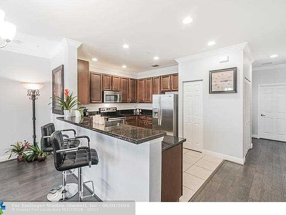14675 SW 9 Street, Pembroke Pines, FL - Tastefully Appointed & Offered At A Wonderful Price.