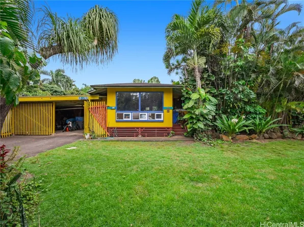 66-260 Waialua Beach Rd, Haleiwa, HI 96712