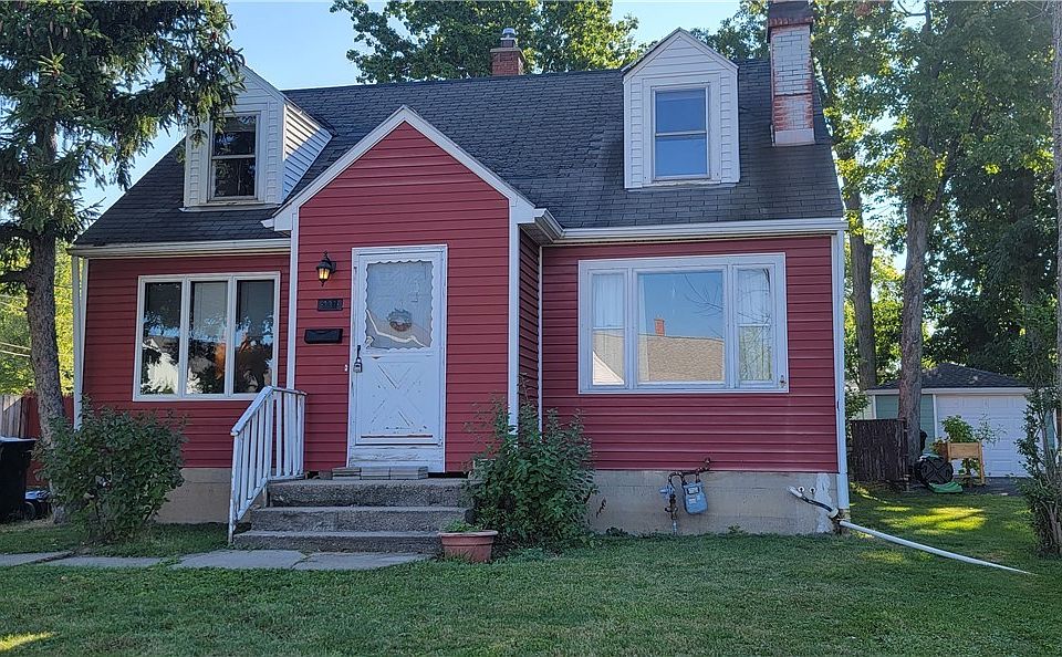 1st image of 333 Edgewood Ave
