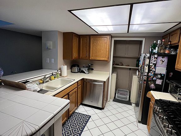 3rd image of 254 E Fern Ave APT 210