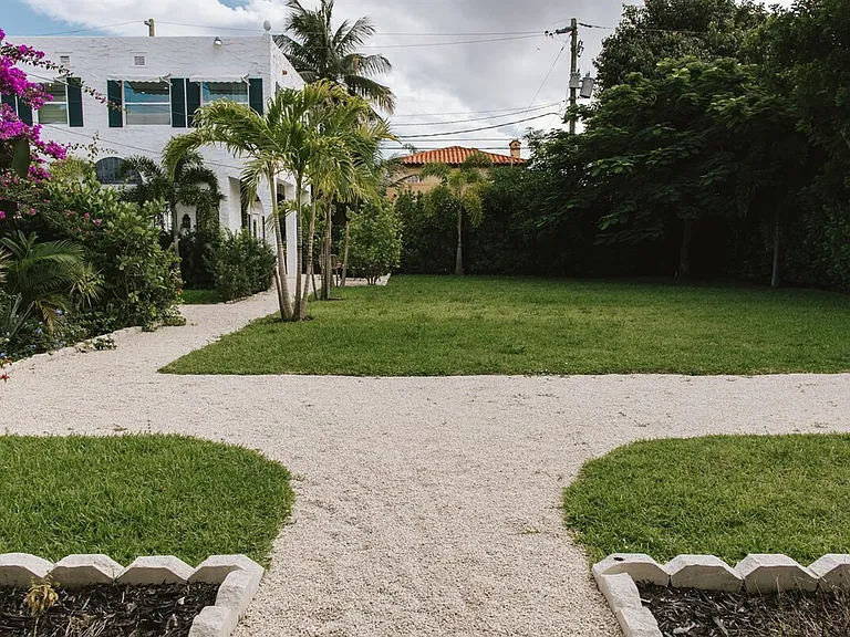 Neighborhood