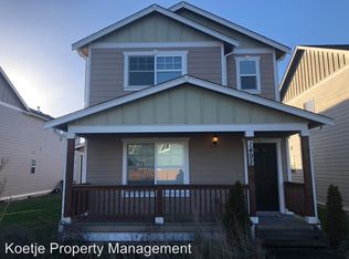 1491 NW 6th Ave, Oak Harbor, WA 98277
