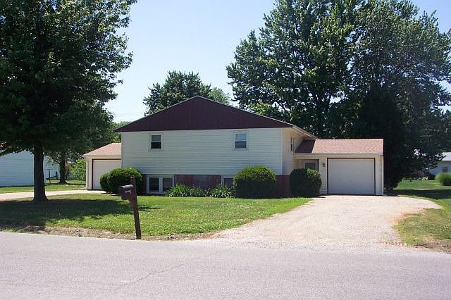 Duplex - 1003 & 1005 S. Robb