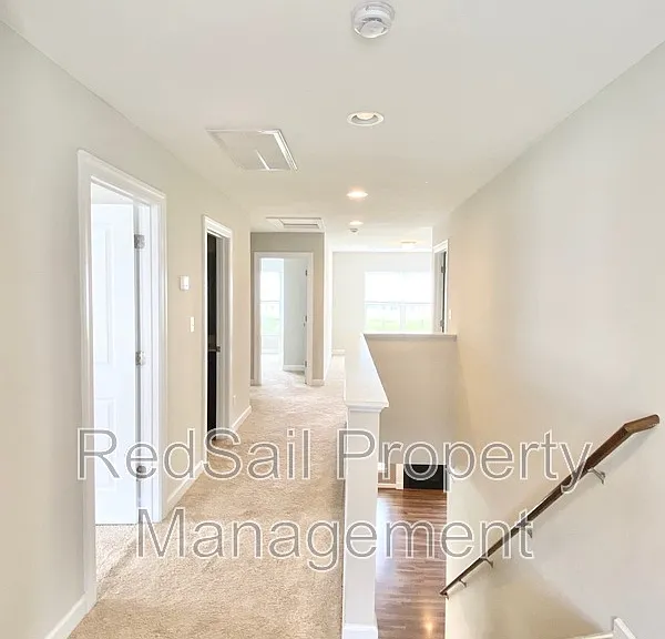 217 Manor Dr — Photo 23