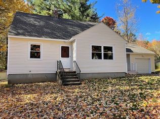 55 Maple Pkwy, Lunenburg, MA 01462