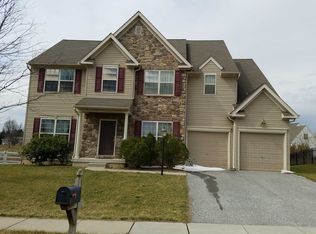 19 Radence Ln, West Grove, PA 19390