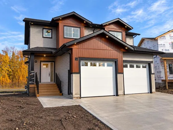 39 W Gray Close, Sylvan Lake, AB T4S 0W4