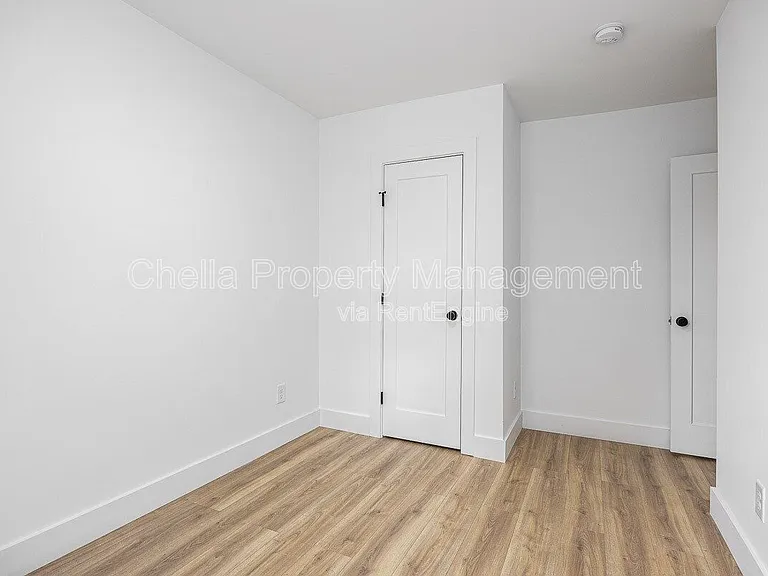 1012 Debow St #B — Photo 24