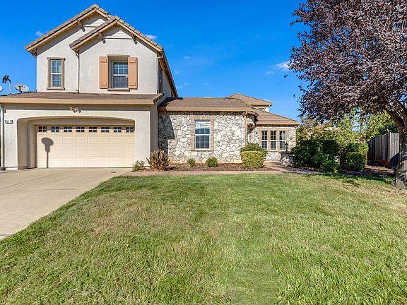 2nd image of 5617 Mariolyn Ct