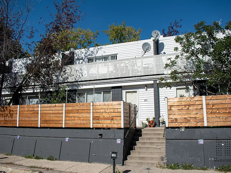 7107 Elbow Dr SW — Photo 21
