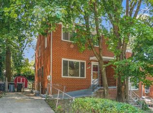 3615 Dixon St, Temple Hills, MD 20748