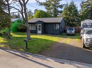 624 N Cammann St, Coos Bay, OR 97420
