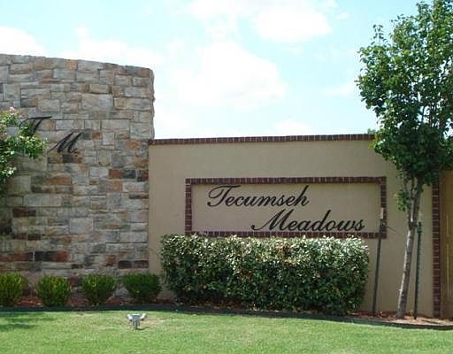 2nd image of 312 Tecumseh Mdws