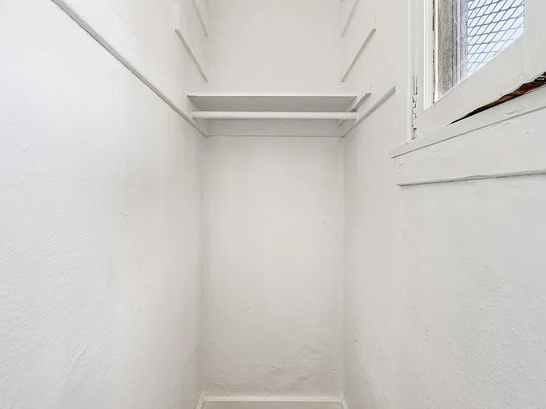 4214-4240 S. Hoover St. — Photo 30