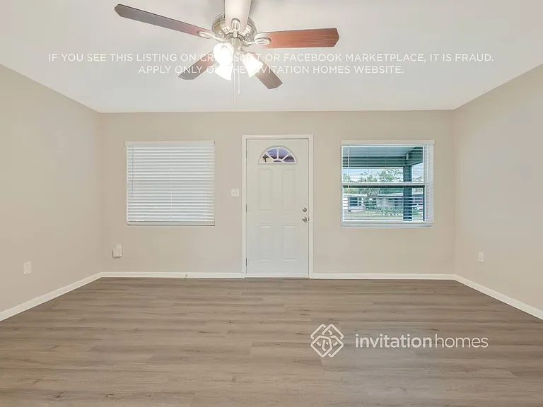 6000 Balboa Dr — Photo 4
