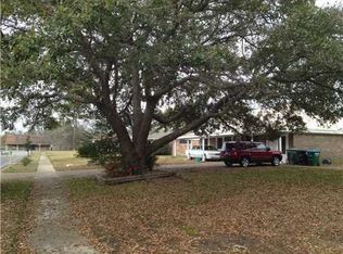 2509 Englewood Rd, Ocean Springs, MS 39564