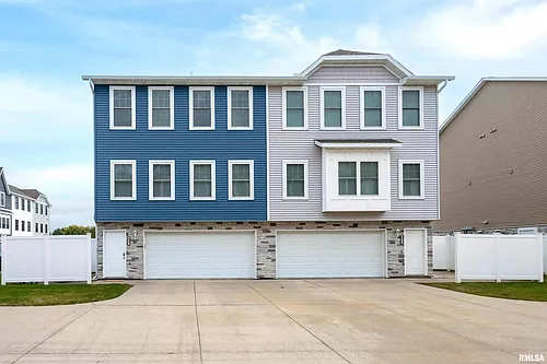 4833 Lauren Ln Photo 1