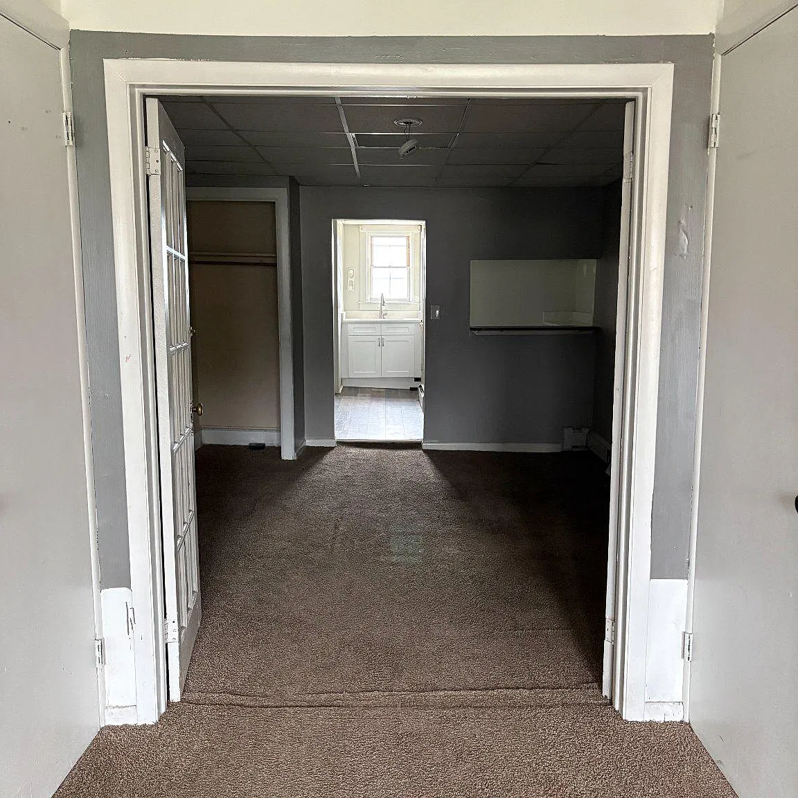1 bed, 1.0 bath, 10800 sqft, $1,600 — Photo 2