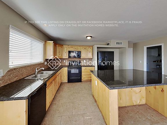 5th image of 1826 E Saint Charles Ave