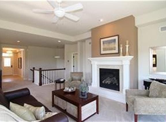 3rd image of 9014 Royal Oaks Cir