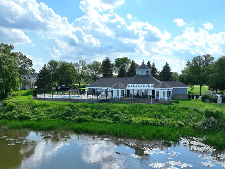 Hazeltine Shores — Photo 14