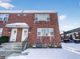 816 Loney St, Philadelphia, PA 19111