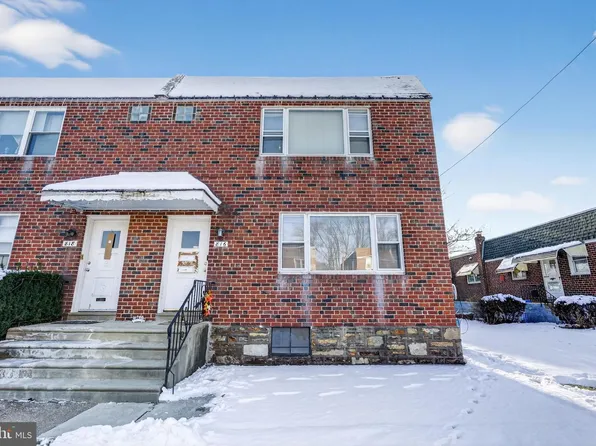 816 Loney St, Philadelphia, PA 19111