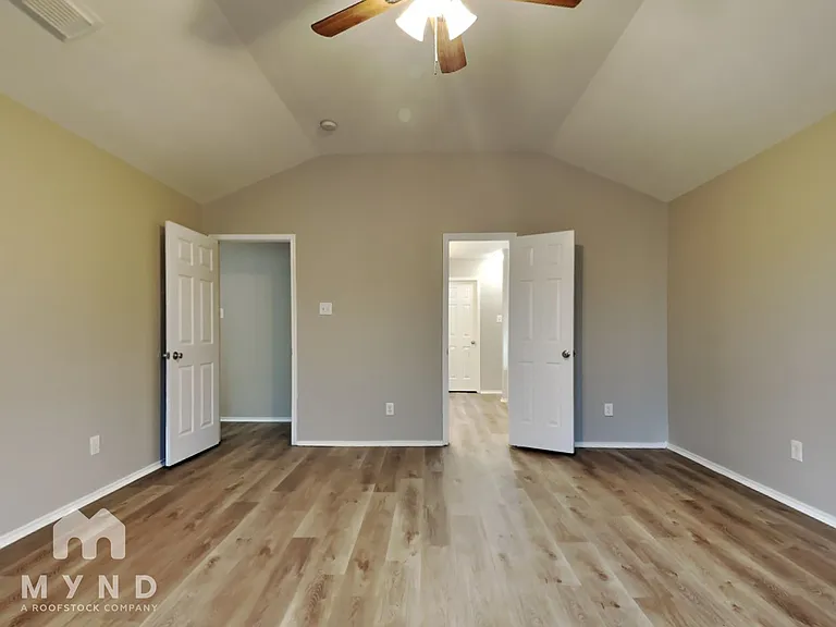 5114 Bright Oak Ct — Photo 14