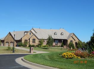 202 Cedar Ridge Ct, Andover, KS 67002