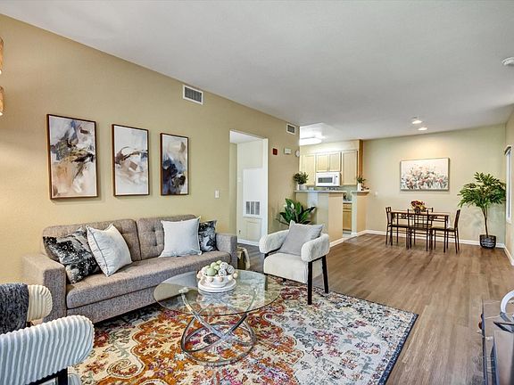 4th image of 2177 Alum Rock Ave APT 129