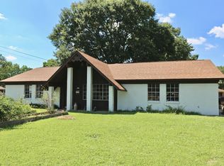 2712 Pine Circle Dr, Pearl, MS 39208