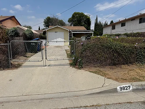 9827 Marshall St Photo 1