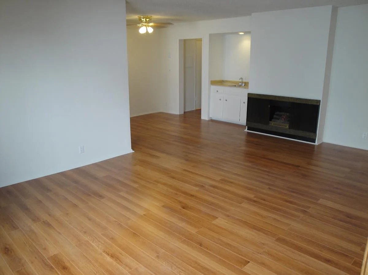 Building Photo - 8051 Redlands St